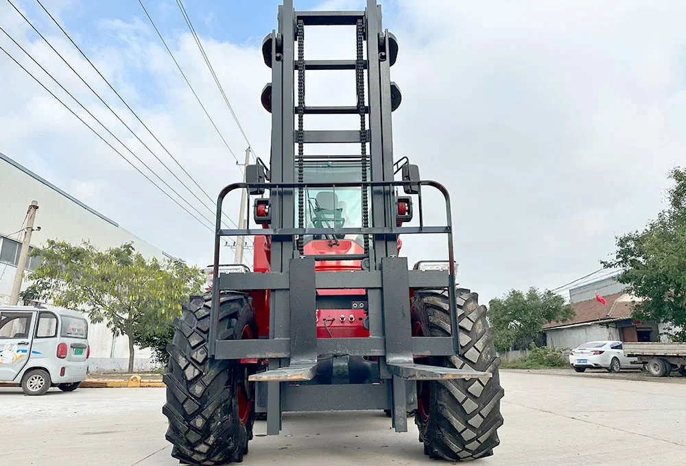 5-Ton Off-Road Forklift Truck